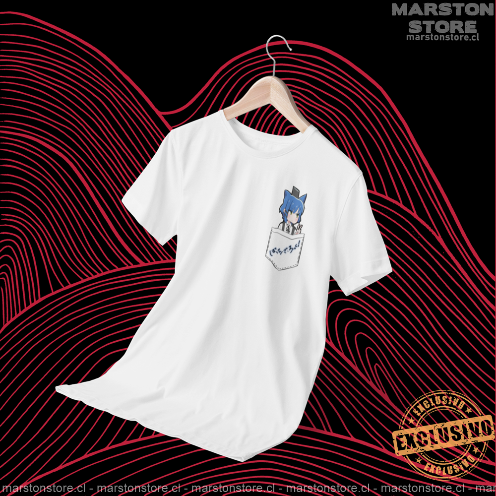 Polera blanca de Bocchi the Rock! con Ryo Yamada