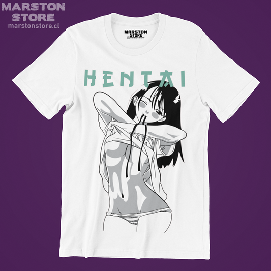 Polera blanca con diseño Hentai