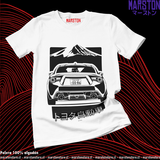 Polera blanca de Initial D con Toyota GT86