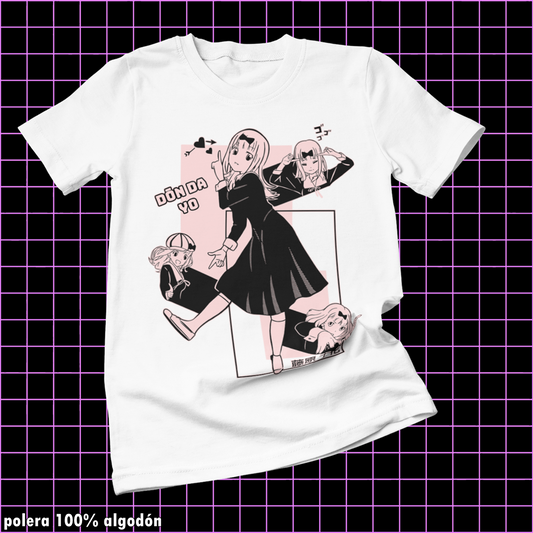 Polera blanca de Kaguya-sama: Love Is War con Chika Fujiwara