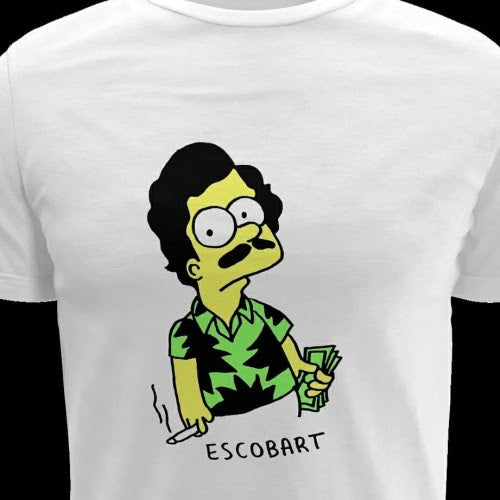 Polera blanca de Los Simpson con diseño Escobart