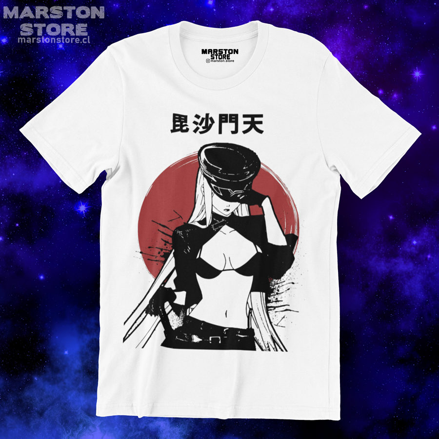Polera blanca de Noragami con Bishamon