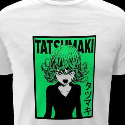 Polera blanca de One Punch Man