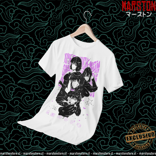 Polera blanca de One Punch Man con Fubuki