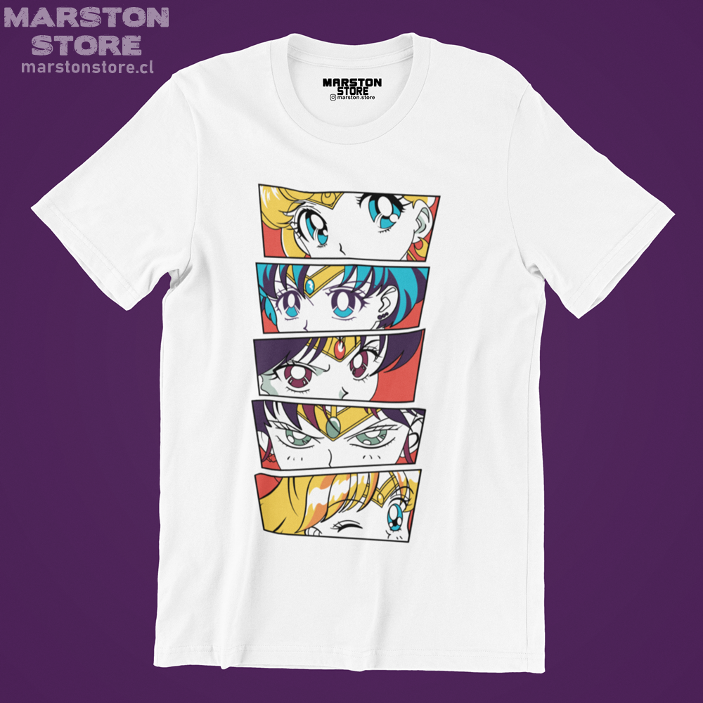 Polera blanca de Sailor Moon con diseño anime
