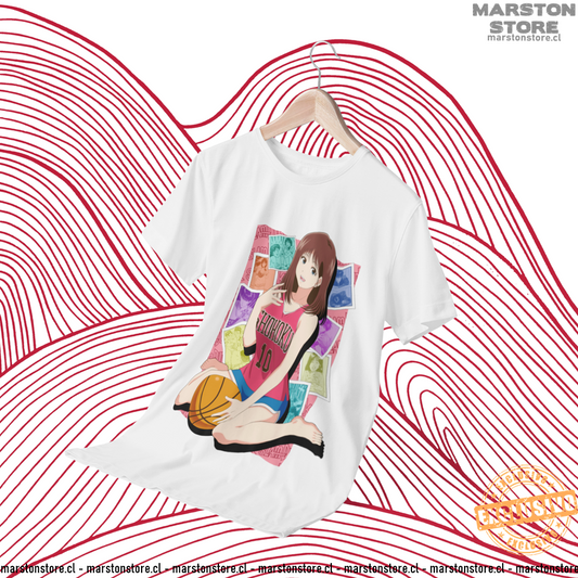 Polera blanca de Slam Dunk con Haruko Akagi