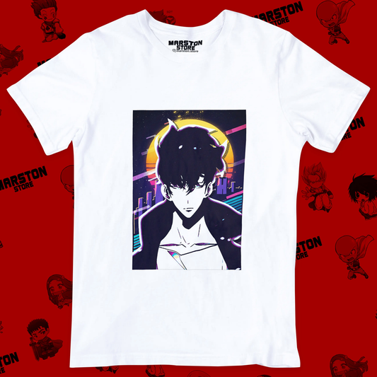 Polera blanca de Solo Leveling con diseño anime