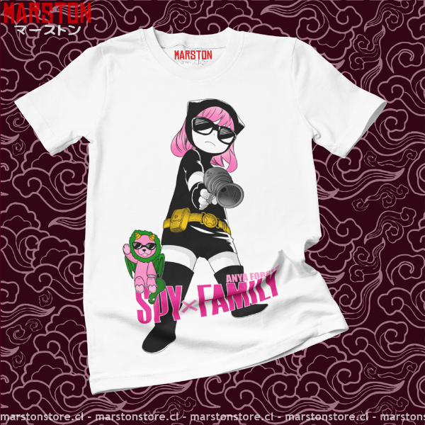Polera blanca de Spy x Family con Anya Forger