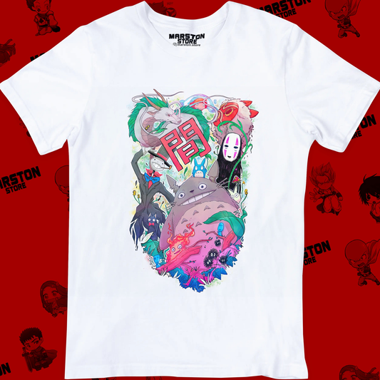 Polera blanca de Studio Ghibli con diseño anime