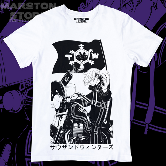 Polera blanca de Tokyo Revengers con Chifuyu Matsuno