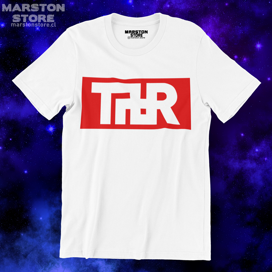 Polera blanca de Tokyo Revengers con diseño anime