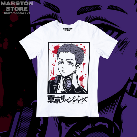 Polera blanca de Tokyo Revengers con Takashi Mitsuya