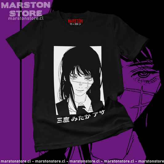 Polera negra Chainsaw Man con diseño de Asa Mitaka