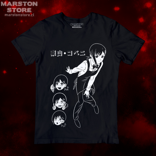 Polera negra Chainsaw Man con diseño de Kobeni Higashiyama