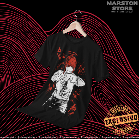 Polera negra Chainsaw Man con diseño de Makima