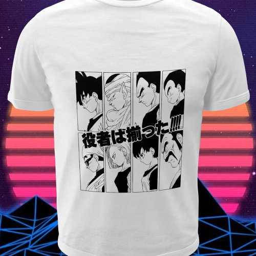 Polera blanca con diseño de Dragon Ball