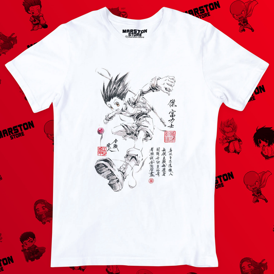 Polera blanca Hunter x Hunter con diseño de Gon Freecss