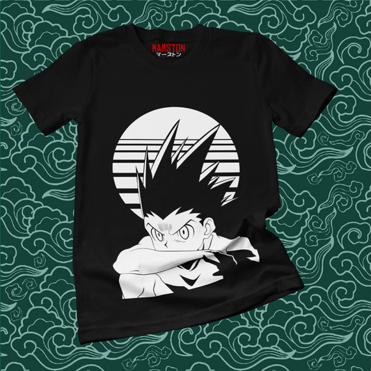 Polera negra Hunter x Hunter con diseño de Gon Freecss