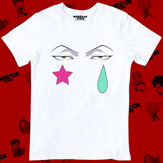 Polera blanca Hunter x Hunter con diseño de Hisoka Morow
