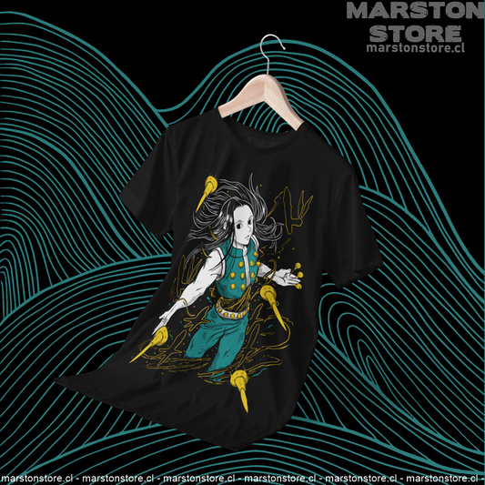 Polera negra Hunter x Hunter con diseño de Illumi Zoldyck