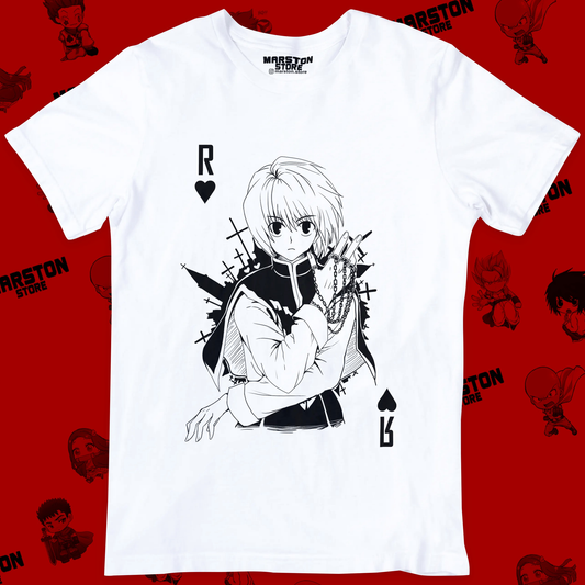 Polera blanca Hunter x Hunter con diseño de Kurapika