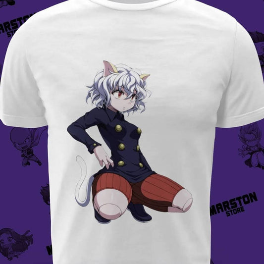 Polera blanca Hunter x Hunter con diseño de Neferpitou