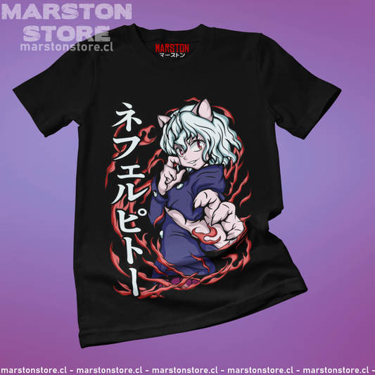 Polera negra Hunter x Hunter con diseño de Neferpitou