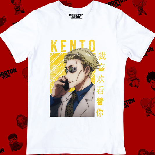 Polera blanca Jujutsu Kaisen con diseño de Kento Nanami