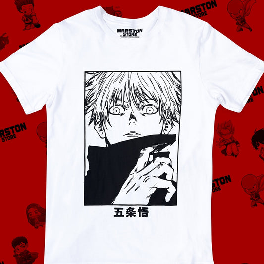 Polera blanca Jujutsu Kaisen con diseño de Satoru Gojo
