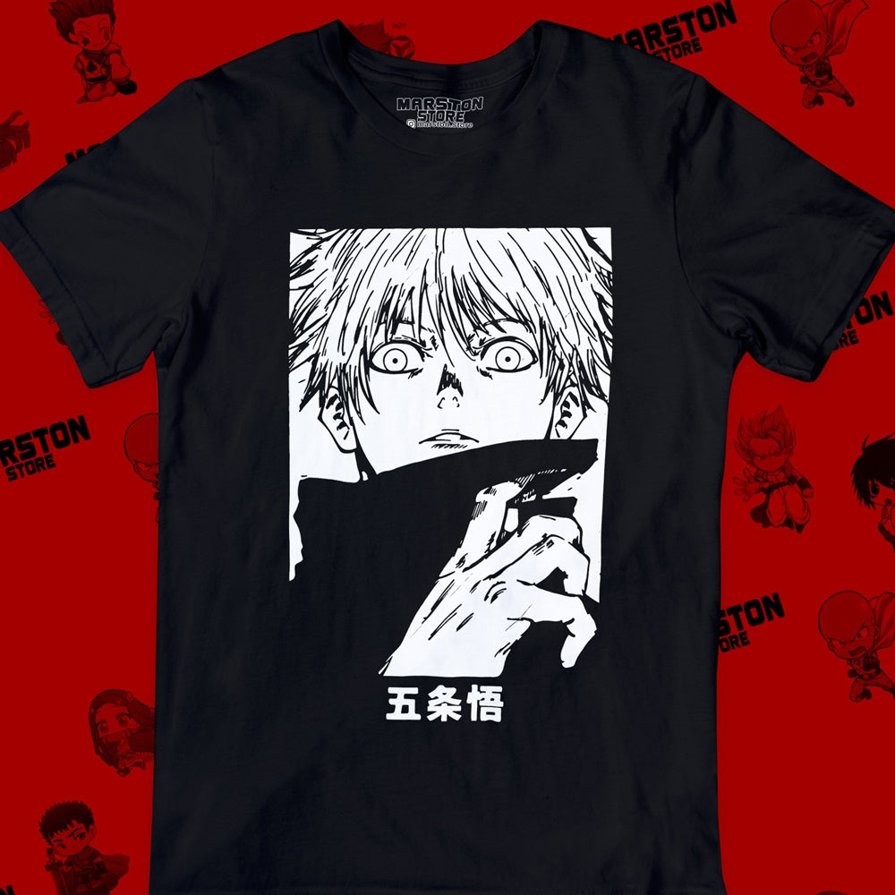 Polera negra Jujutsu Kaisen con diseño de Satoru Gojo