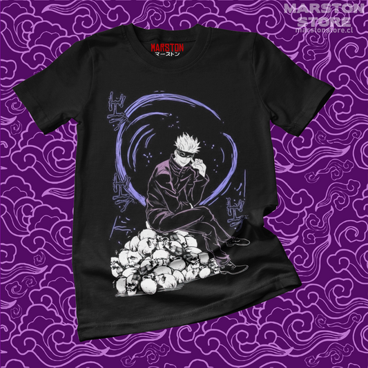 Polera negra Jujutsu Kaisen con diseño de Satoru Gojo