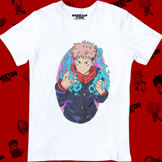 Polera blanca Jujutsu Kaisen con diseño de Yuji Itadori