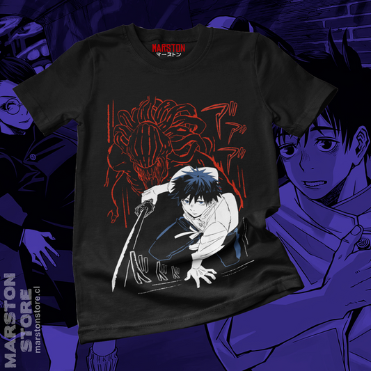 Polera negra Jujutsu Kaisen con diseño de Yuta Okkotsu