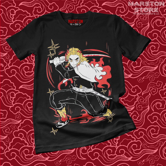 Polera negra Kimetsu no Yaiba Demon Slayer con diseño de Kyojuro Rengoku