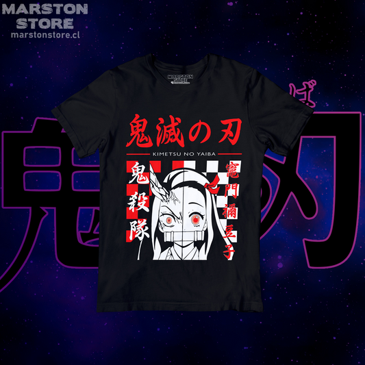 Polera negra con diseño de Kimetsu no Yaiba Demon Slayer