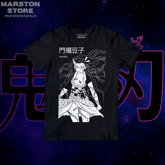 Polera negra con diseño de Kimetsu no Yaiba Demon Slayer