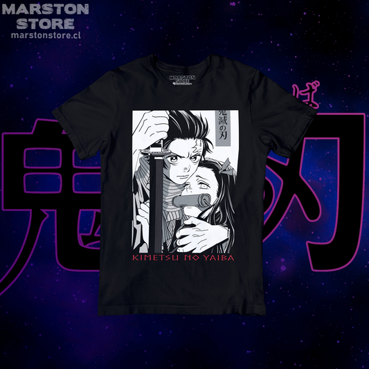 Polera negra con diseño de Kimetsu no Yaiba Demon Slayer
