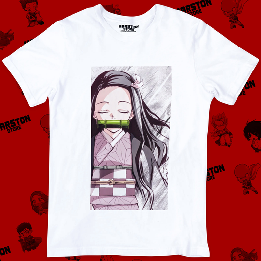 Polera blanca Kimetsu no Yaiba Demon Slayer con diseño de Nezuko Kamado