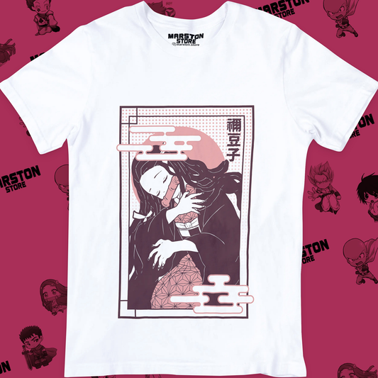 Polera blanca Kimetsu no Yaiba Demon Slayer con diseño de Nezuko Kamado