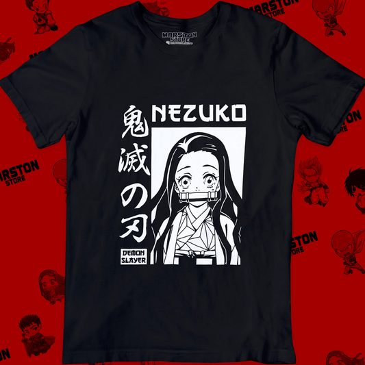 Polera negra Kimetsu no Yaiba Demon Slayer con diseño de Nezuko Kamado