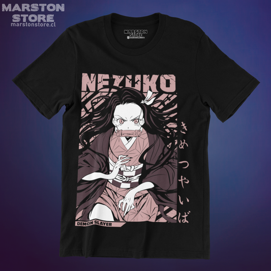 Polera negra Kimetsu no Yaiba Demon Slayer con diseño de Nezuko Kamado