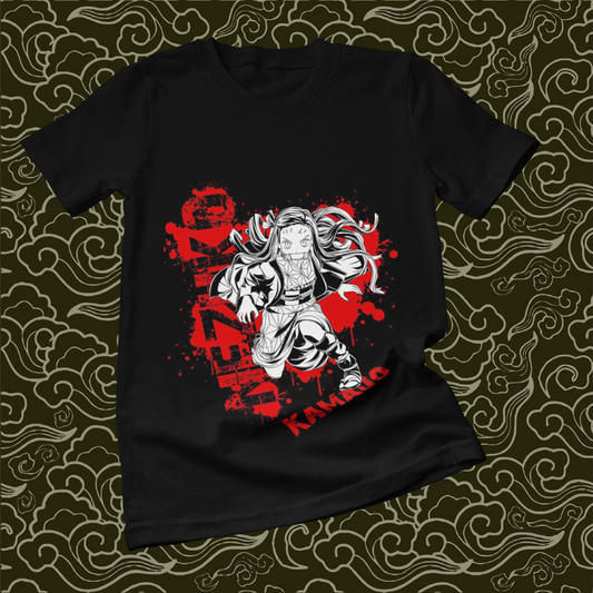 Polera negra Kimetsu no Yaiba Demon Slayer con diseño de Nezuko Kamado