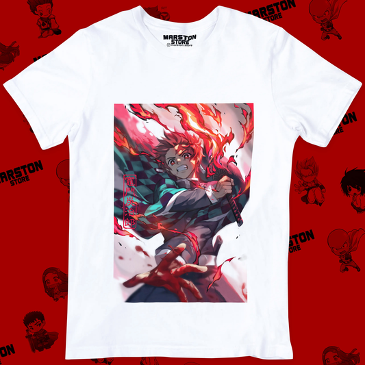 Polera blanca Kimetsu no Yaiba Demon Slayer con diseño de Tanjiro Kamado