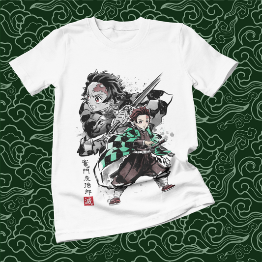 Polera blanca Kimetsu no Yaiba Demon Slayer con diseño de Tanjiro Kamado