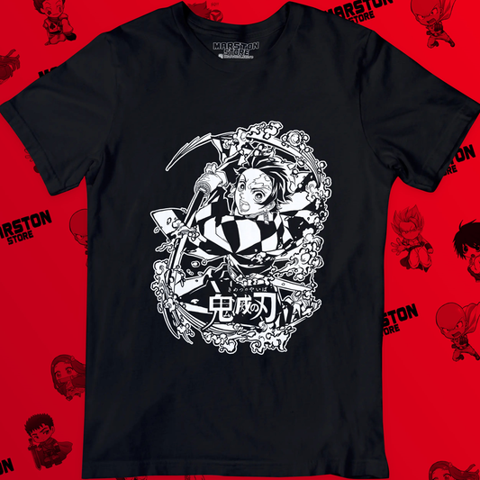 Polera negra Kimetsu no Yaiba Demon Slayer con diseño de Tanjiro Kamado