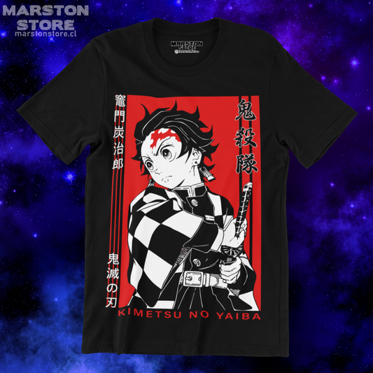 Polera negra Kimetsu no Yaiba Demon Slayer con diseño de Tanjiro Kamado