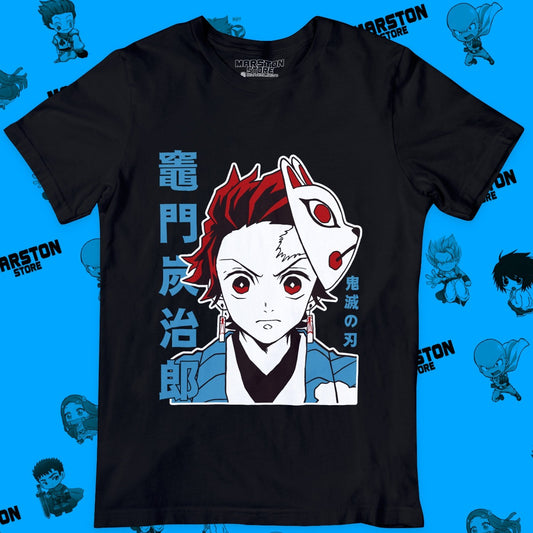 Polera negra Kimetsu no Yaiba Demon Slayer con diseño de Tanjiro Kamado
