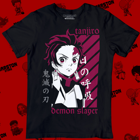 Polera negra Kimetsu no Yaiba Demon Slayer con diseño de Tanjiro Kamado