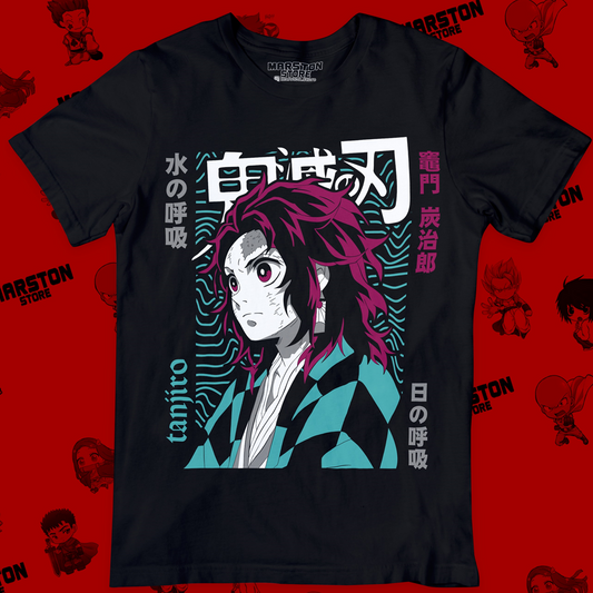 Polera negra Kimetsu no Yaiba Demon Slayer con diseño de Tanjiro Kamado