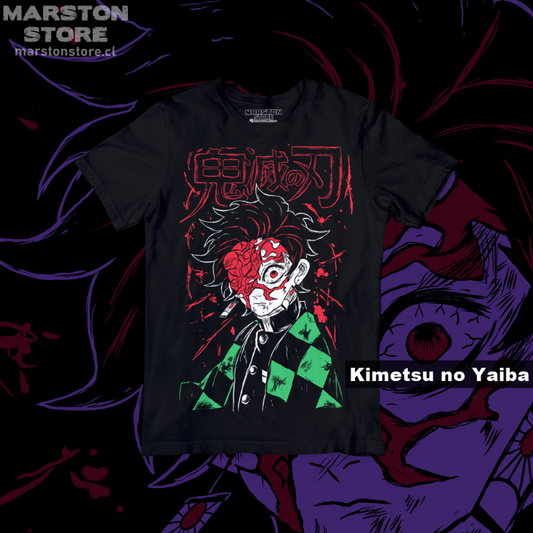Polera negra Kimetsu no Yaiba Demon Slayer con diseño de Tanjiro Kamado